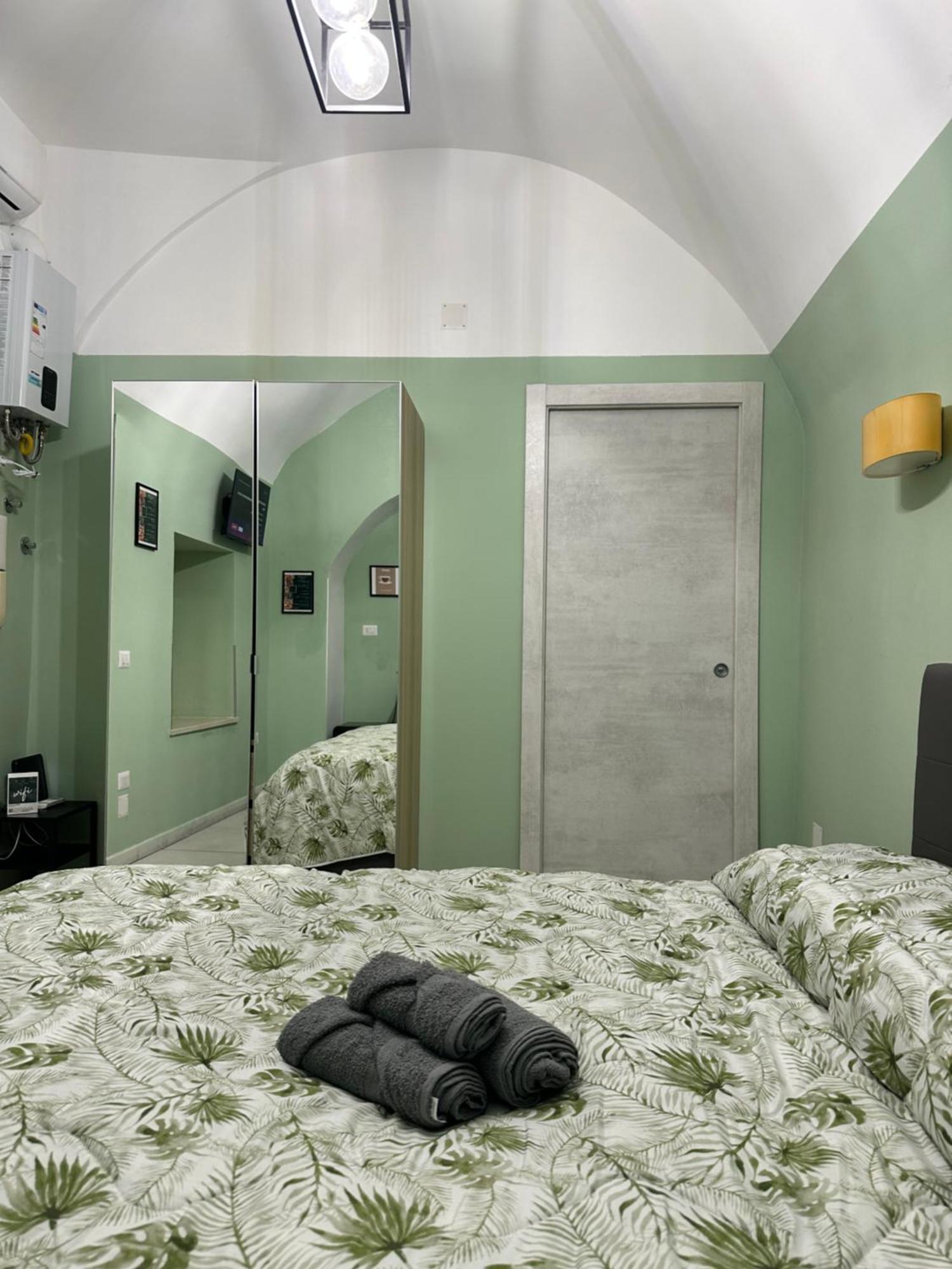 Bed and Breakfast Casa Carmeli à Naples Extérieur photo